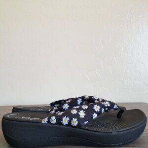 Clarks Black Daisy Print Sandals